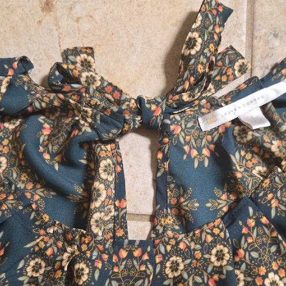 LC Lauren Conrad Floral Patterned Top - Picture 3 of 6